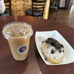Cafe 14 - Chilly Vanilly and an Oreo donut