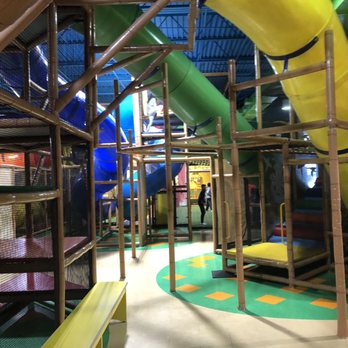 Billy Beez - Slides and stuff - Recreation Centers Near Me - Middletown, New York