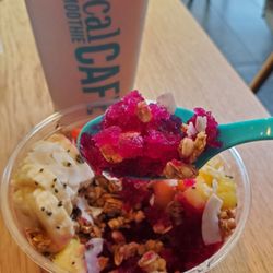 Dragonfruit tropic bowl