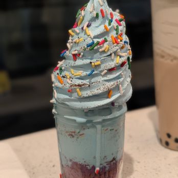 Surreal Creamery - Ice Cream & Frozen Yogurt Near Me - Philadelphia, Pennsylvania Surreal Creamery - Ice Cream & Frozen Yogurt Near Me - Philadelphia, Pennsylvania