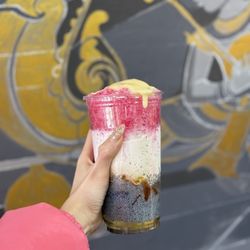 Dessert shop & Bakery