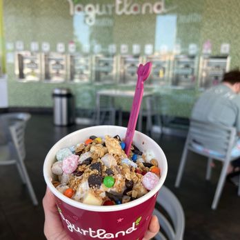 Yogurtland - Ice Cream & Frozen Yogurt Near Me - Santa Ana, California