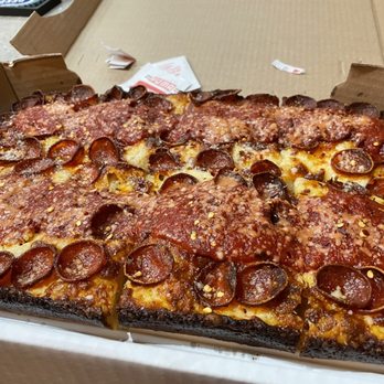 Underground Pizza - Pizza Near Me - Baltimore, Maryland
