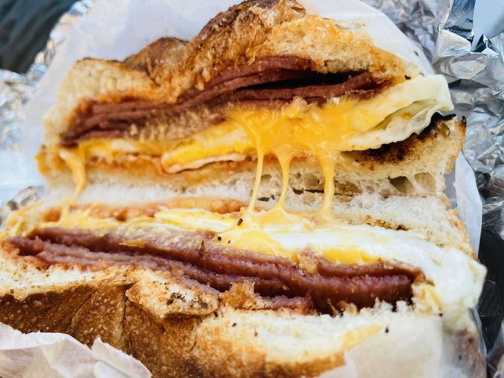 HOT BAGEL AND DELI Updated October 2024 24 Photos & 19 Reviews