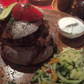 Braun Mühle - Bierfleisch im Brotlaib - Eastern German Near Me - Pfaffroda, SN