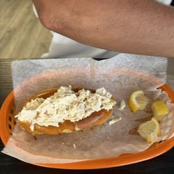 PJ Buckets - Tuna roll