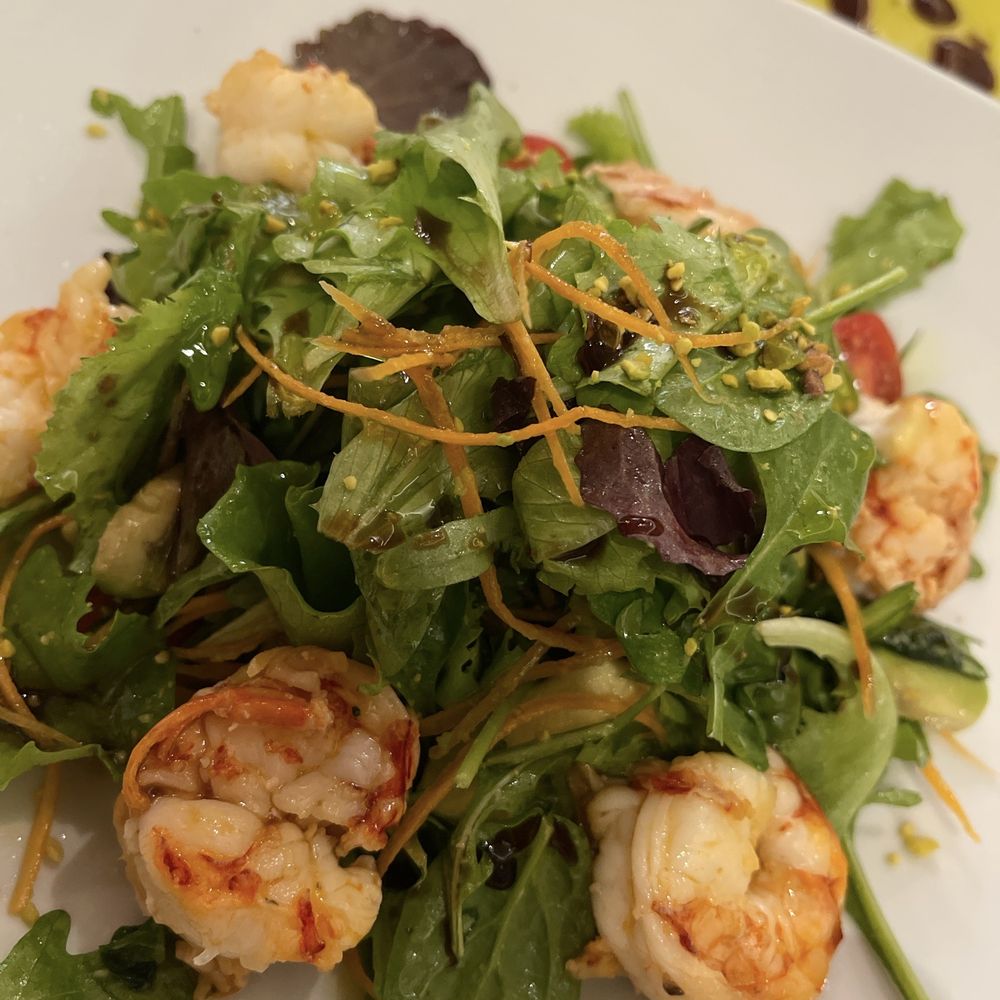 Il Porto di Ripetta - Salad with prawns - Seafood Near Me - Rome, RM Il Porto di Ripetta - Salad with prawns - Seafood Near Me - Rome, RM