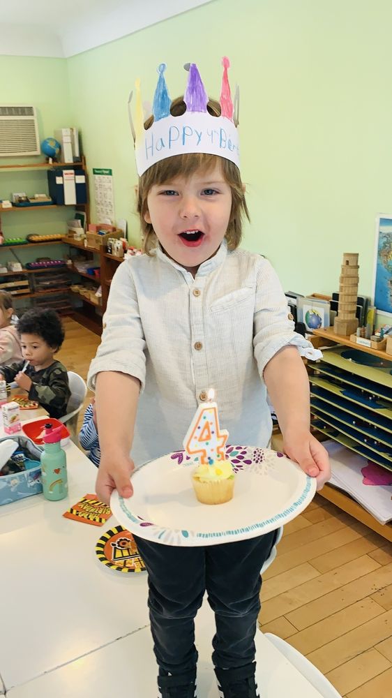 Sunset Montessori Preschool - childcare center in Los Angeles, CA