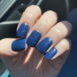 Nails 4 U