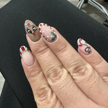 Rubys Nails Spa - Christmas nail set. - Nail Salons Near Me - Pittsburg, California Rubys Nails Spa - Christmas nail set. - Nail Salons Near Me - Pittsburg, California