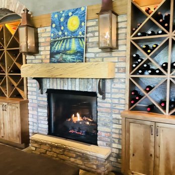 Moondance Grill - New American Near Me - Germantown, Tennessee