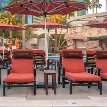 MGM Grand Pool Complex - MGM Grand pool 7-16-26 - Swimming Pools Near Me - Las Vegas, Nevada