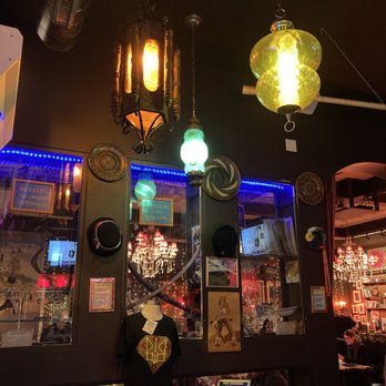 Tryzub Ukrainian Kitchen - Ukrainian Near Me - Chicago, Illinois Tryzub Ukrainian Kitchen - Ukrainian Near Me - Chicago, Illinois