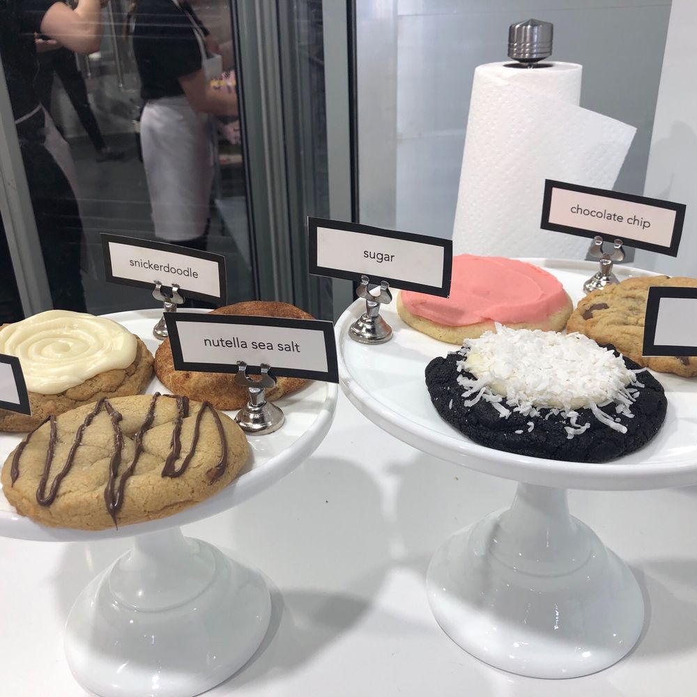 Crumbl - Ammon - Desserts Near Me - Ammon, Idaho