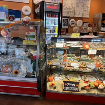Raptor Canyon Cafe - Counter options - Cafes Near Me - Tucson, Arizona Raptor Canyon Cafe - Counter options - Cafes Near Me - Tucson, Arizona
