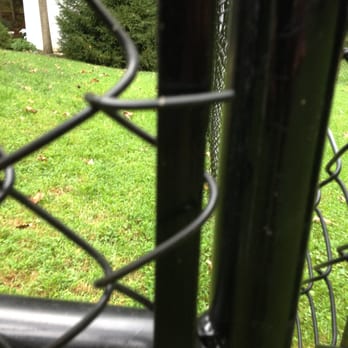 Long Fence - Another loose end on the same gate - Fences & Gates Near Me - Chantilly, Virginia