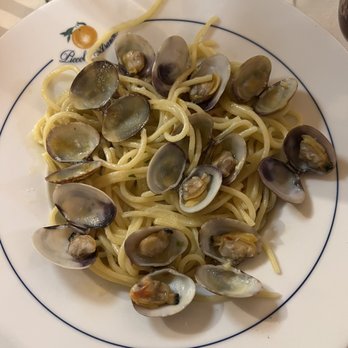 Piccolo Arancio - spaghetti and clams - Roman Near Me - Rome, RM Piccolo Arancio - spaghetti and clams - Roman Near Me - Rome, RM