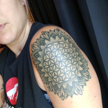 High Noon Tattoo - Nigel does amazing line, shading, and dot work! - Tattoo Near Me - Phoenix, Arizona High Noon Tattoo - Nigel does amazing line, shading, and dot work! - Tattoo Near Me - Phoenix, Arizona