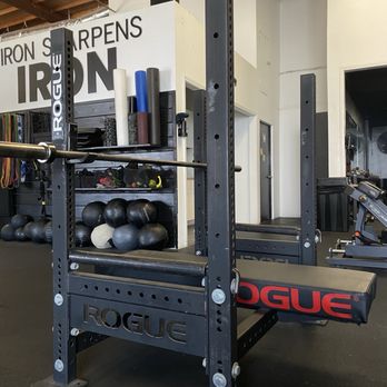Elev8 Performance - Gyms Near Me - Costa Mesa, California Elev8 Performance - Gyms Near Me - Costa Mesa, California