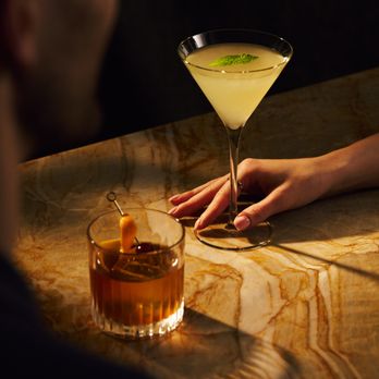 Earls Kitchen + Bar - Cocktail Bars Near Me - Denver, Colorado Earls Kitchen + Bar - Cocktail Bars Near Me - Denver, Colorado