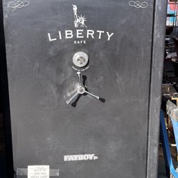 The Barn Bros - Neat large gun safe