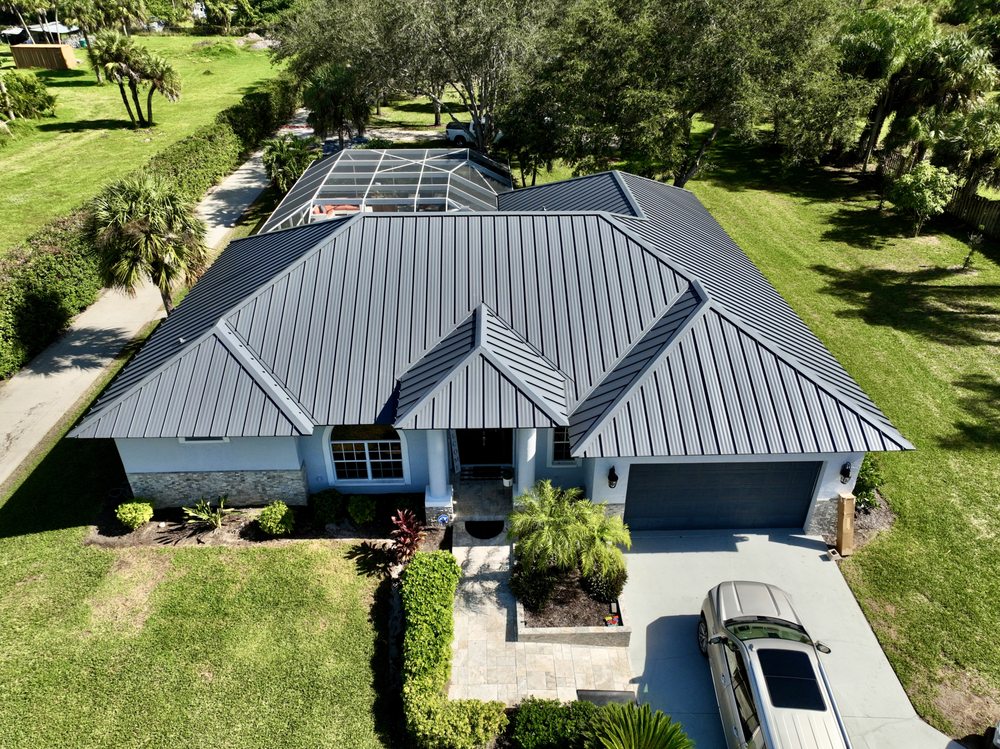 Slide of Green Coast Roofing and Solar