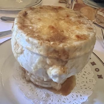 Bouchon - French onion Soupe l'Oignon - French Near Me - Yountville, California Bouchon - French onion Soupe l'Oignon - French Near Me - Yountville, California