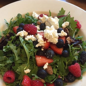 Marketplace Cafe at Nordstrom - Fig and berry salad - Cafes Near Me - Skokie, Illinois Marketplace Cafe at Nordstrom - Fig and berry salad - Cafes Near Me - Skokie, Illinois