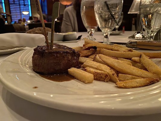 Morrie’s Steakhouse by null
