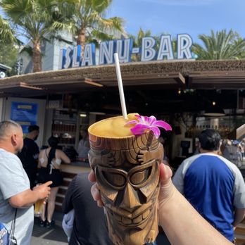Isla Nu-Bar - Cocktail Bars Near Me - Universal City, California Isla Nu-Bar - Cocktail Bars Near Me - Universal City, California