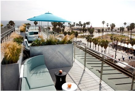 VeniceBeach.com Logo