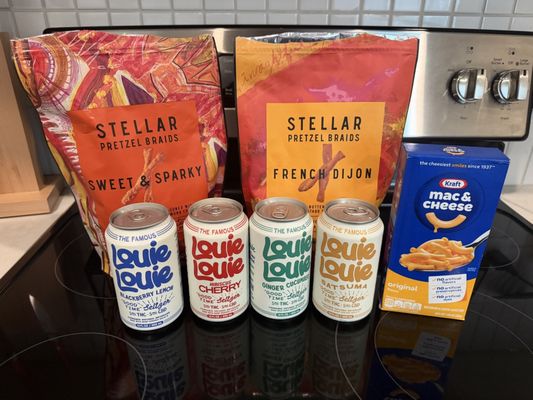 Nesbit’s Poeyfarre Street Market by null