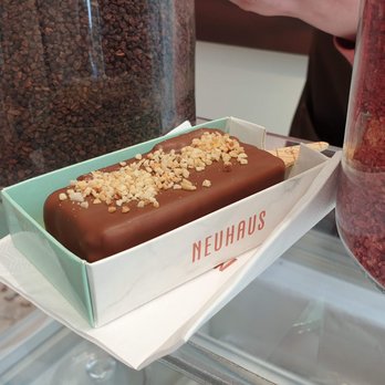 Neuhaus - Chocolatiers & Shops Near Me - Gent, VOV
