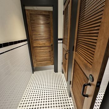 POPS Canton - Clean, pretty restroom. Just outside the cafe door in the common area of the building. - Breakfast & Brunch Near Me - Canton, Georgia