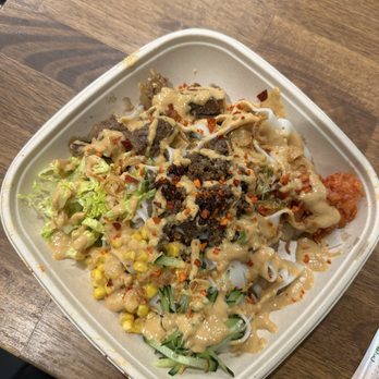Easy Young - Beef crumble, noodle bowl - Asian Fusion Near Me - Anaheim, California Easy Young - Beef crumble, noodle bowl - Asian Fusion Near Me - Anaheim, California