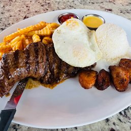 Bistec a Lo Pobre