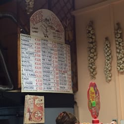 La Rustica Pizzeria