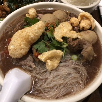 Thai Square Restaurant - Thai Near Me - Arlington, Virginia