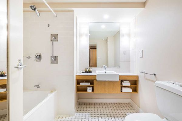 Stamford Grand Adelaide Hotel by null