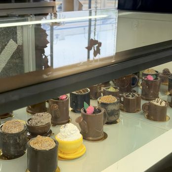 Zmzm Sweets - Middle Eastern Near Me - Chicago Ridge, Illinois