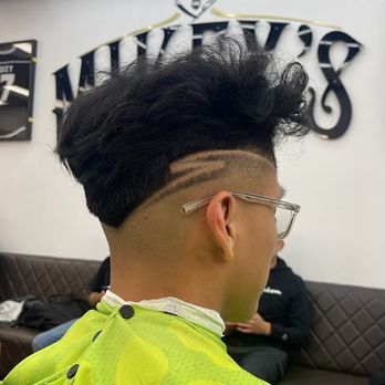 Mikey's Barber Shop - Barbers Near Me - Los Angeles, California Mikey's Barber Shop - Barbers Near Me - Los Angeles, California