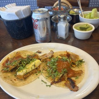 El Paisa - Al Pastor fantastic - Tacos Near Me - Cabo San Lucas, BCS