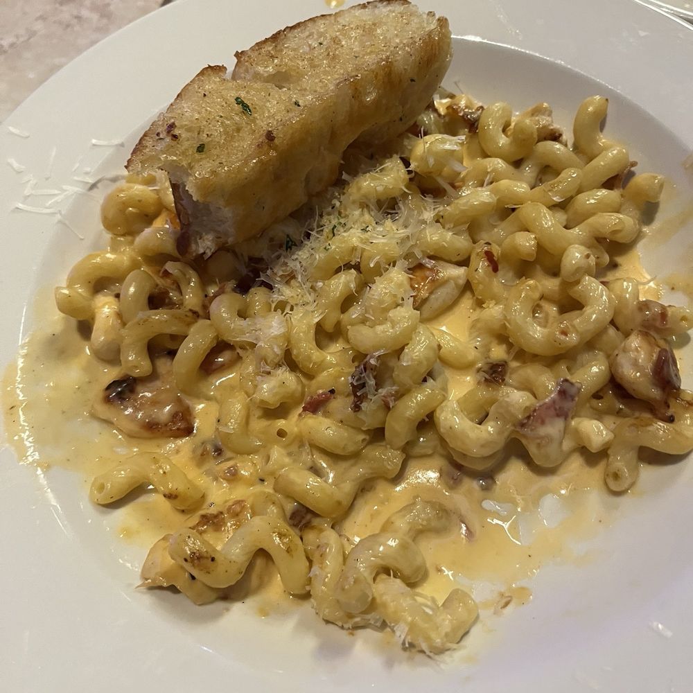 Bubba's 33 - Chicken Bacon Mac & Cheese - Sports Bars Near Me - Louisville, Kentucky Bubba's 33 - Chicken Bacon Mac & Cheese - Sports Bars Near Me - Louisville, Kentucky