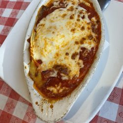 Dolce Vita Italian Ristorante - Lasagna, delicious.