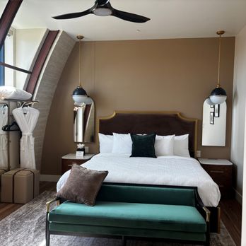 The Q Inn - The Room - Hotels Near Me - Morro Bay, California