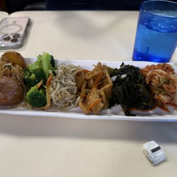 Sadies BBQ Inn - Sides - Korean Near Me - Pearl City, Hawaii