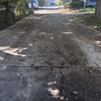 Corraza Cleaning - Residential Driveway with heavy Organic Staining - Pressure Washers Near Me Corraza Cleaning - Residential Driveway with heavy Organic Staining - Pressure Washers Near Me