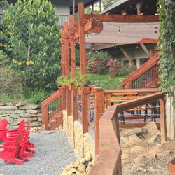 Roaring River Vineyards - The riverfront biergarten below The Tasting Haus at Roaring River Vineyards