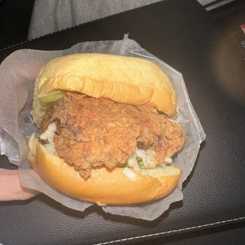 The Win-Dow Long Beach - FRIED CHICKEN SANDWICH - Burgers Near Me - Long Beach, California
