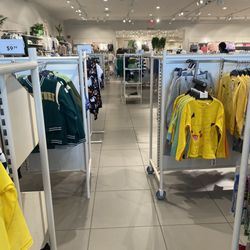 H&M - Kids area